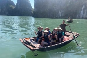 6 tähden Cycad-risteily Bai Tu Long Baylla, 2 päivää, amme, parveke