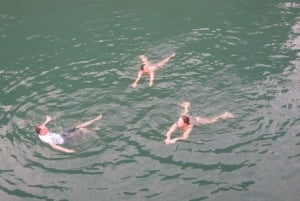 6 tähden Cycad-risteily Bai Tu Long Baylla, 2 päivää, amme, parveke