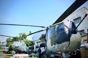 Hanói: Museu da Força Aérea ou Aldeia do Incenso e Aldeia do Chapéu