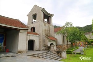 Hanoi: Ba Vangin pagoda tai Yen Tu -vuori – UNESCO:n maailmanperintökohde