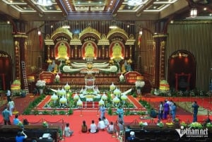Hanoi: Ba Vangin pagoda tai Yen Tu -vuori – UNESCO:n maailmanperintökohde