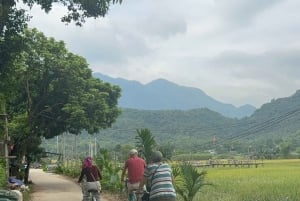 Hanói: excursão privada de 2 dias ao Pico Ba Vì e ao Vale Mai Châu