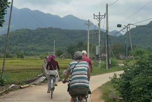 Hanói: excursão privada de 2 dias ao Pico Ba Vì e ao Vale Mai Châu