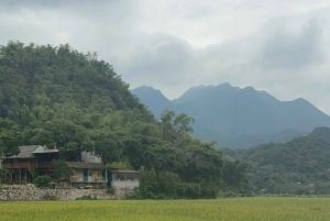 Hanói: excursão privada de 2 dias ao Pico Ba Vì e ao Vale Mai Châu