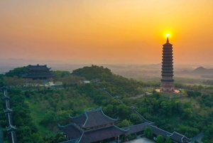 Hanoi Bai Dinh-pagoden, Nhat Tru-pagoden eller Trang An, Mua-grotten