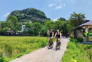 Hanoi Bai Dinh-pagoden, Nhat Tru-pagoden eller Trang An, Mua-grotten