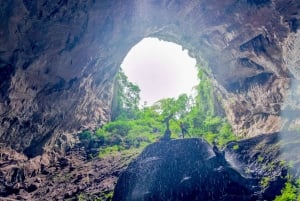 Hanoi Bai Dinh-pagoden, Nhat Tru-pagoden eller Trang An, Mua-grotten