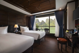 From Hanoi: 2-Day Luxury Cruise of Ha Long and Lan Ha Bay