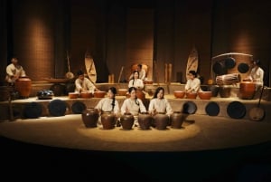 Hanoi Jeep-avontuur: Bat Trang Pottery & GOM Live Show