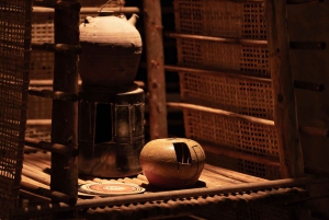 Hanoi Jeep-avontuur: Bat Trang Pottery & GOM Live Show