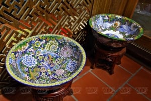 ハノイ：バト・チャン陶器村 モザイクワークショップ