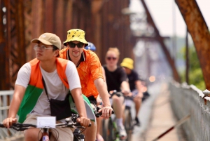 Hanoi: Bike Tour Through Hidden Gems and Banana Island