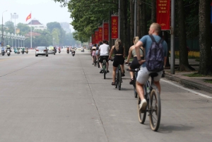 Hanoi: Cykeltur genom dolda pärlor och Banana Island