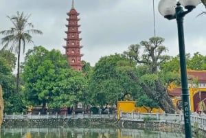 Aldeia de Fundição de Bronze de Hanói, Pagode Tran Quoc, Rua do Comboio