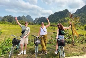 Hanoi: escursione di un giorno all'isola di Cat Ba e alla baia di Lan Ha con pranzo