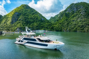 Hanoi/Cat Ba Lan Ha Bay -risteily – kajakki, poreallas, vesiliukumäki