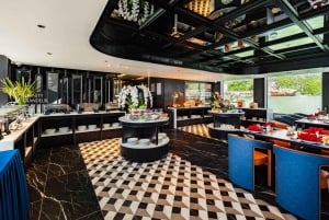 Hanoi/Cat Ba Lan Ha Bay -risteily – kajakki, poreallas, vesiliukumäki