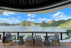 Hanoi/Cat Ba Lan Ha Bay -risteily – kajakki, poreallas, vesiliukumäki