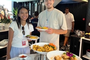 Hanoi/Cat Ba Lan Ha Bay -risteily – kajakki, poreallas, vesiliukumäki