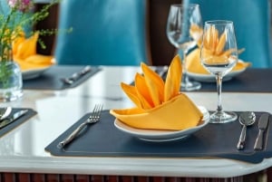 Hanoi/Cat Ba: cruzeiro de um dia pela Baía de Lan Ha com grutas escuras e claras