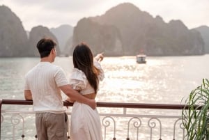 Hanoi/Cat Ba: cruzeiro de um dia pela Baía de Lan Ha com grutas escuras e claras