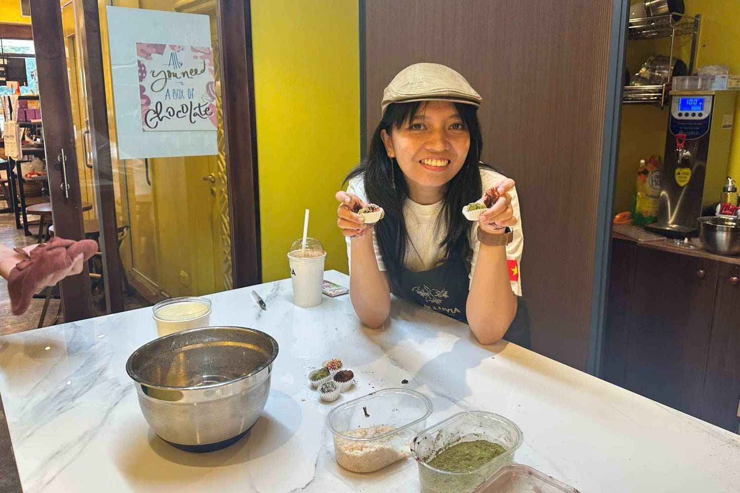 Hanoi: Chocolate Bean to Bar Making Workshop