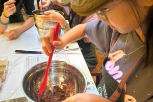 Hanoi: Chocolate Bean to Bar Making Workshop