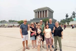 ハノイ市内の見どころ半日観光／水上人形ショーのチケット