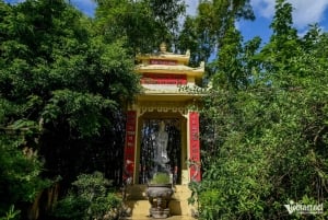 Hanoi: Co Le Pagoda or The World's Biggest Pagoda Tam Chuc