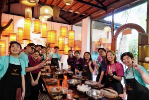 Hanoï : cours de cuisine, contes culturels, marché et transfert