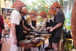 Hanoï : cours de cuisine, contes culturels, marché et transfert