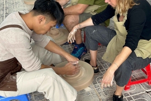 Hanoi: maaseudulle ja Bat Trangin keramiikkakylään jeepillä