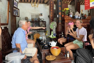 Naisten opastama pyöräretki Hanoin maaseudulla