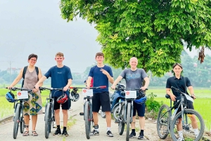 Naisten opastama pyöräretki Hanoin maaseudulla