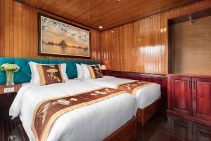 Hanói: Cruzeiro aconchegante com pernoite na Baía de Halong com refeições