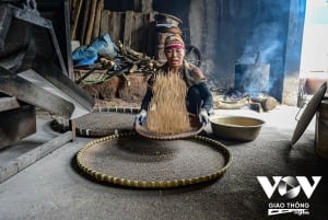 Hanoi: Cu Da-sojasausdorp of hoed- en wierookdorp