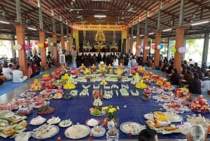 Hanoi: Cuu Ancient Village, Incense Village and Dau Pagoda