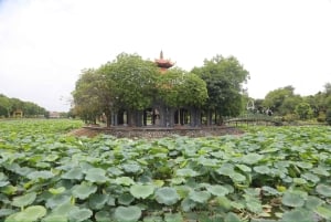 Hanoi: Cuu Ancient Village, Incense Village and Dau Pagoda