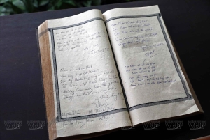 Hanoi: Dia Tang Phi Lai Pagode oder Hut- & Räucherstäbchen-Dorf