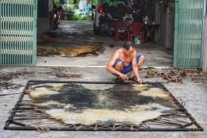 Hanoi: Doi Tam Village Drum-Making Tour met lunch