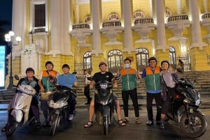 Hanoi: Ruta gastronómica y turística en moto con 7 degustaciones