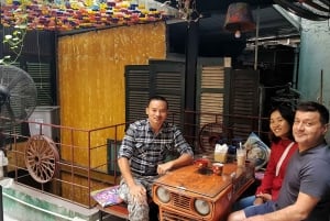 Cuisine, culture, visites et divertissements à Hanoï en moto vintage