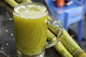 Hanoi Food Tour with Train Street Visit