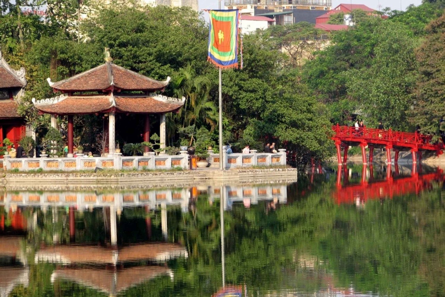 Hanoi: Full-Day City Tour w/ Cyclo Ride & Water Puppet Show