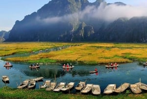 Hanoi: Full Day Guided Tour of Hoa Lu, Trang An, Mua Cave