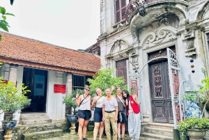 Hanoi Full Day Motorbike: Bat Trang and Co Loa Led By Women