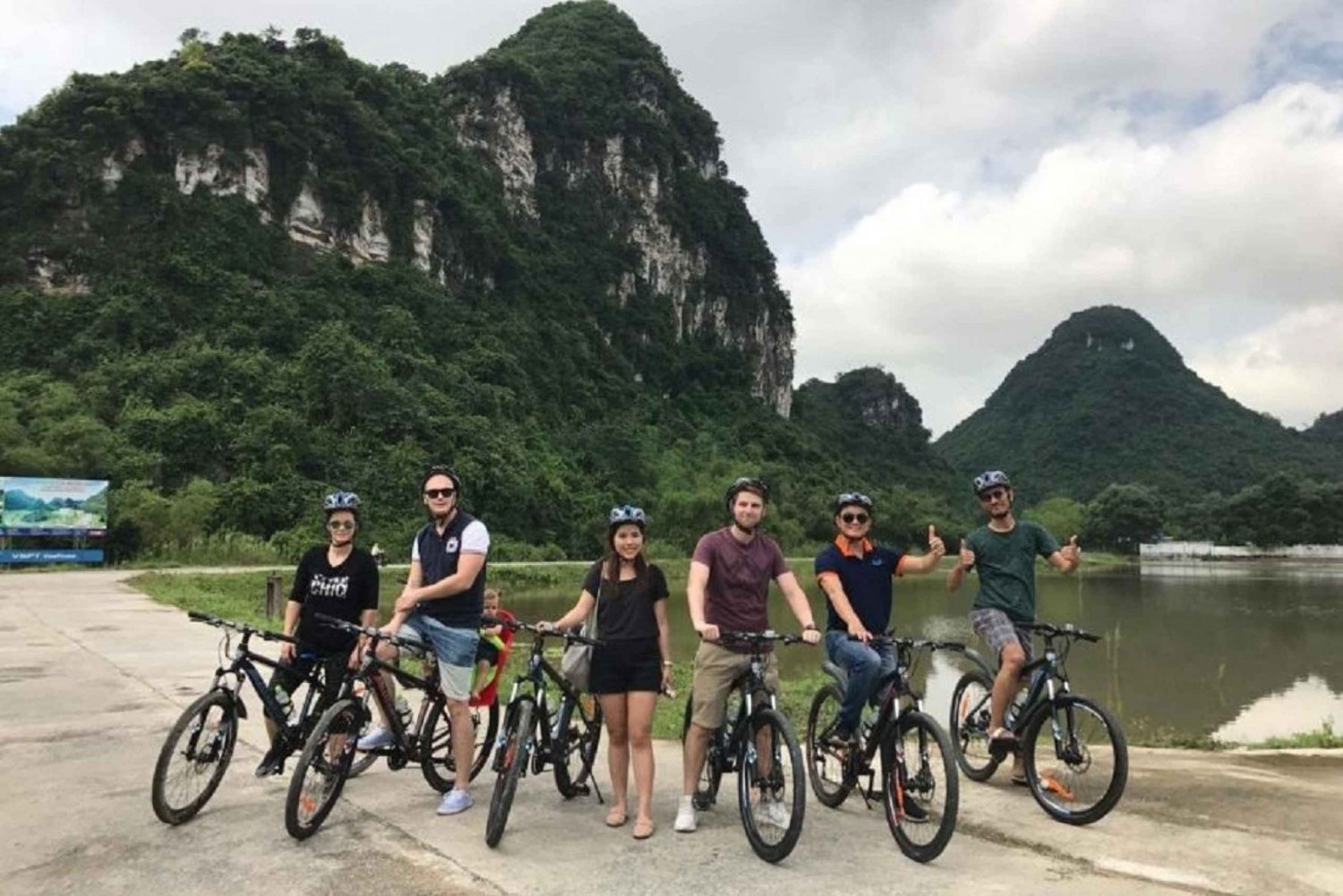Ninh Binh - Hoa Lu - Tam Coc - Cycling Included Bus & Meal