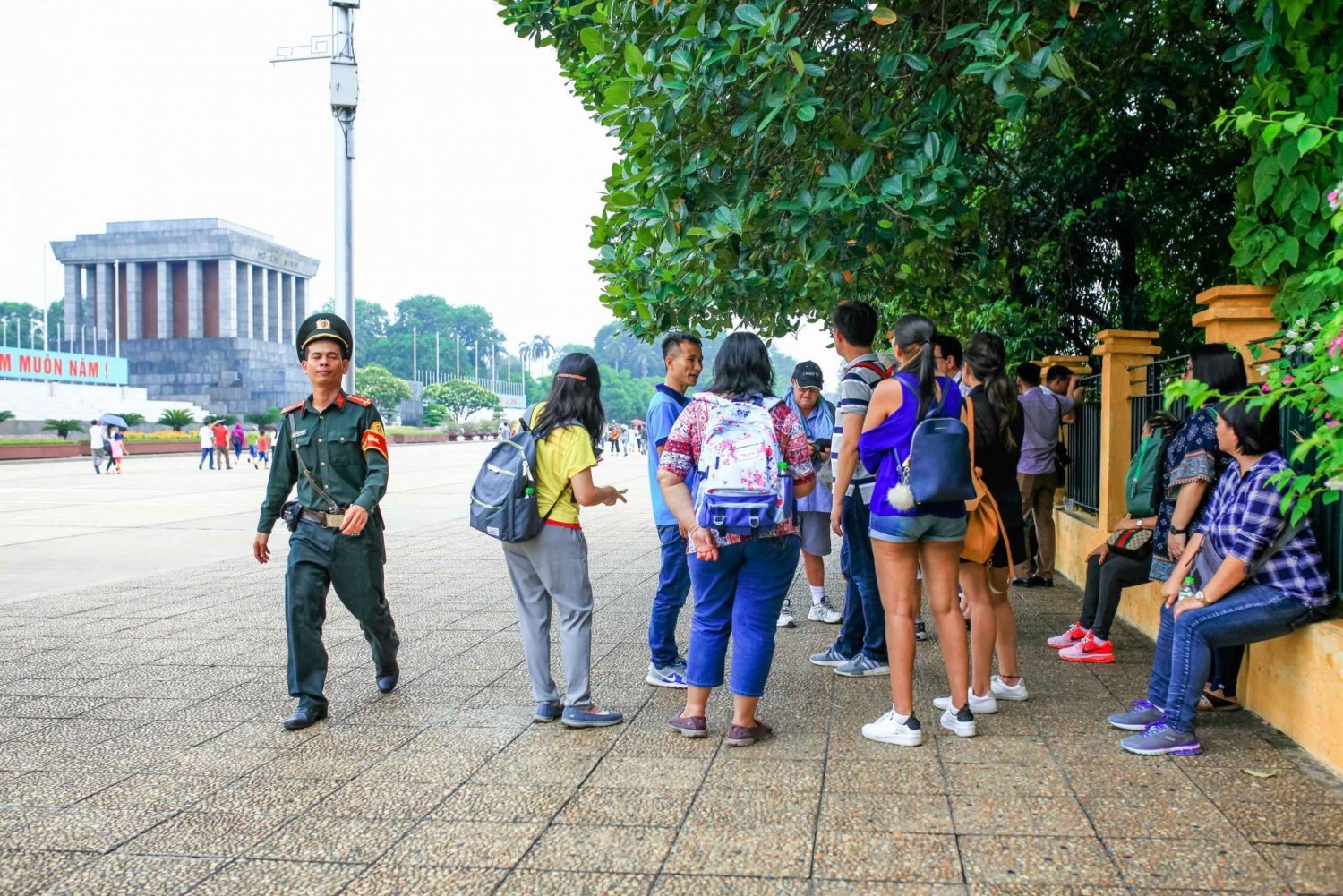 Hanoi: Guided Half-Day City Highlights Tour with Transfers