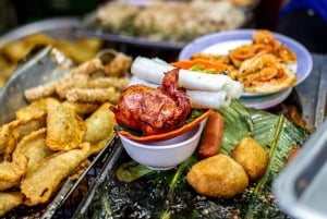Hanoi: Wycieczka z przewodnikiem po ulicznym jedzeniu z degustacją