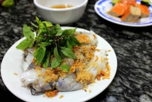 Hanoi: Wycieczka z przewodnikiem po ulicznym jedzeniu z degustacją